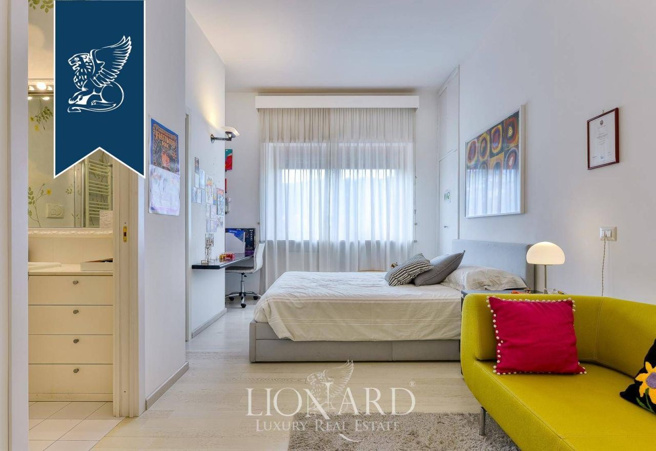 Апартаменты в Риме, Италия, 310 м² - фото 19