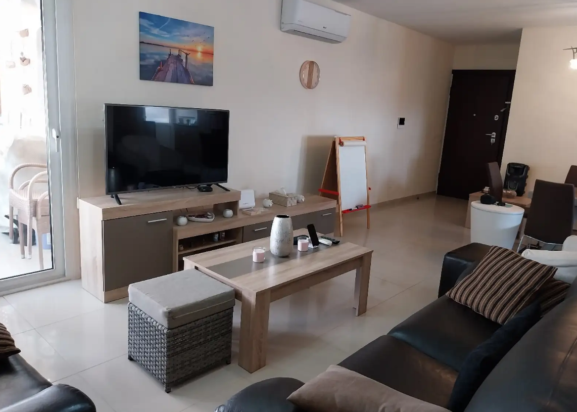 Апартаменты в Като-Полемидии, Кипр, 120 м² - фото 1