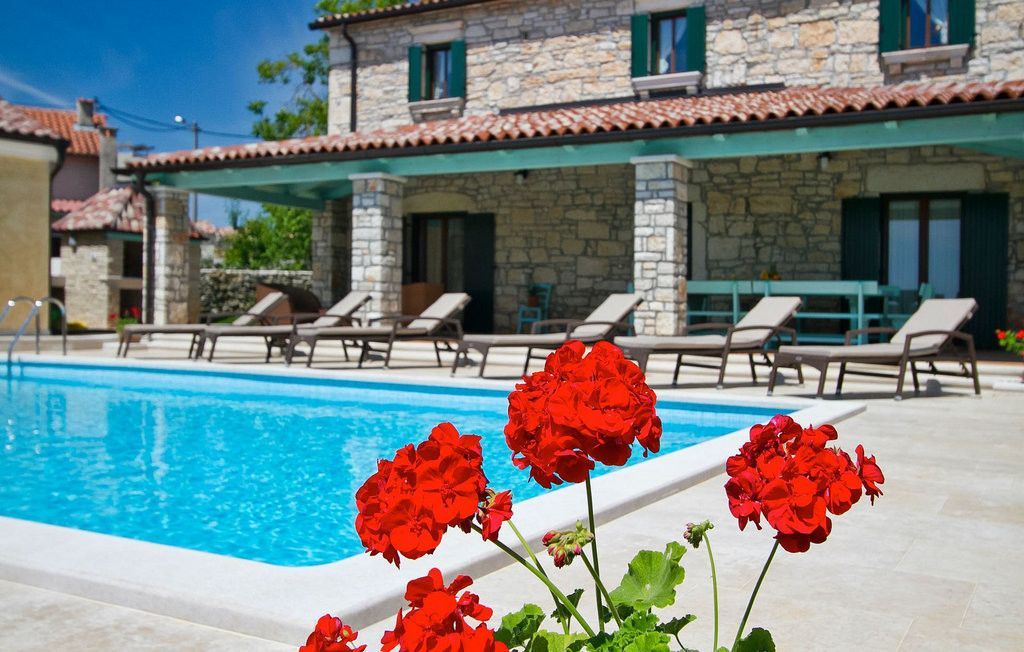 Вилла в Тиняне, Хорватия, 230 м² - фото 5