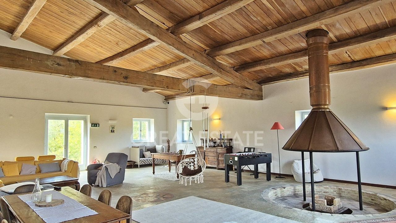 Дом в Губбио, Италия, 792.6 м² - фото 9