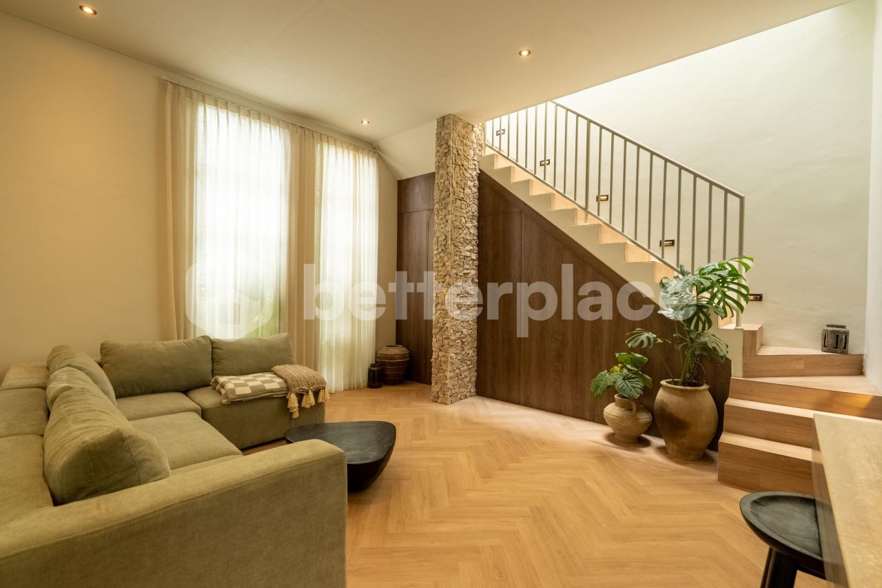 Вилла в Чангу, Индонезия, 160 м² - фото 1