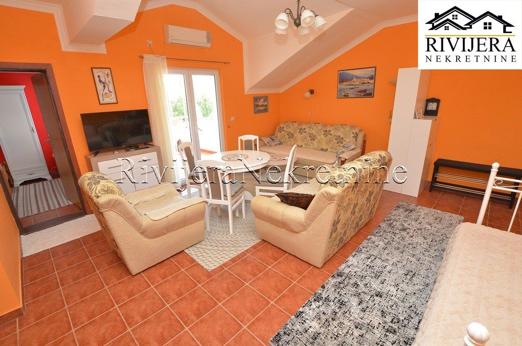 Квартира в Херцег-Нови, Черногория, 53 м² - фото 2