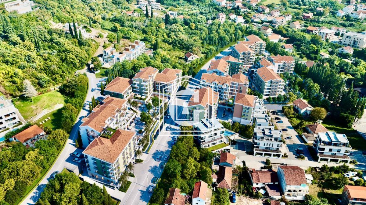 Апартаменты в Тивате, Черногория, 51 м² - фото 15