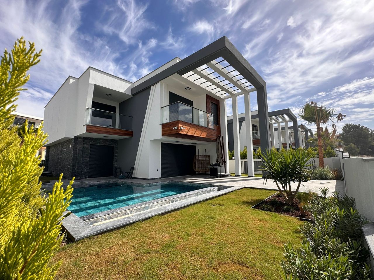 Вилла в Кушадасы, Турция, 236 м² - фото 1