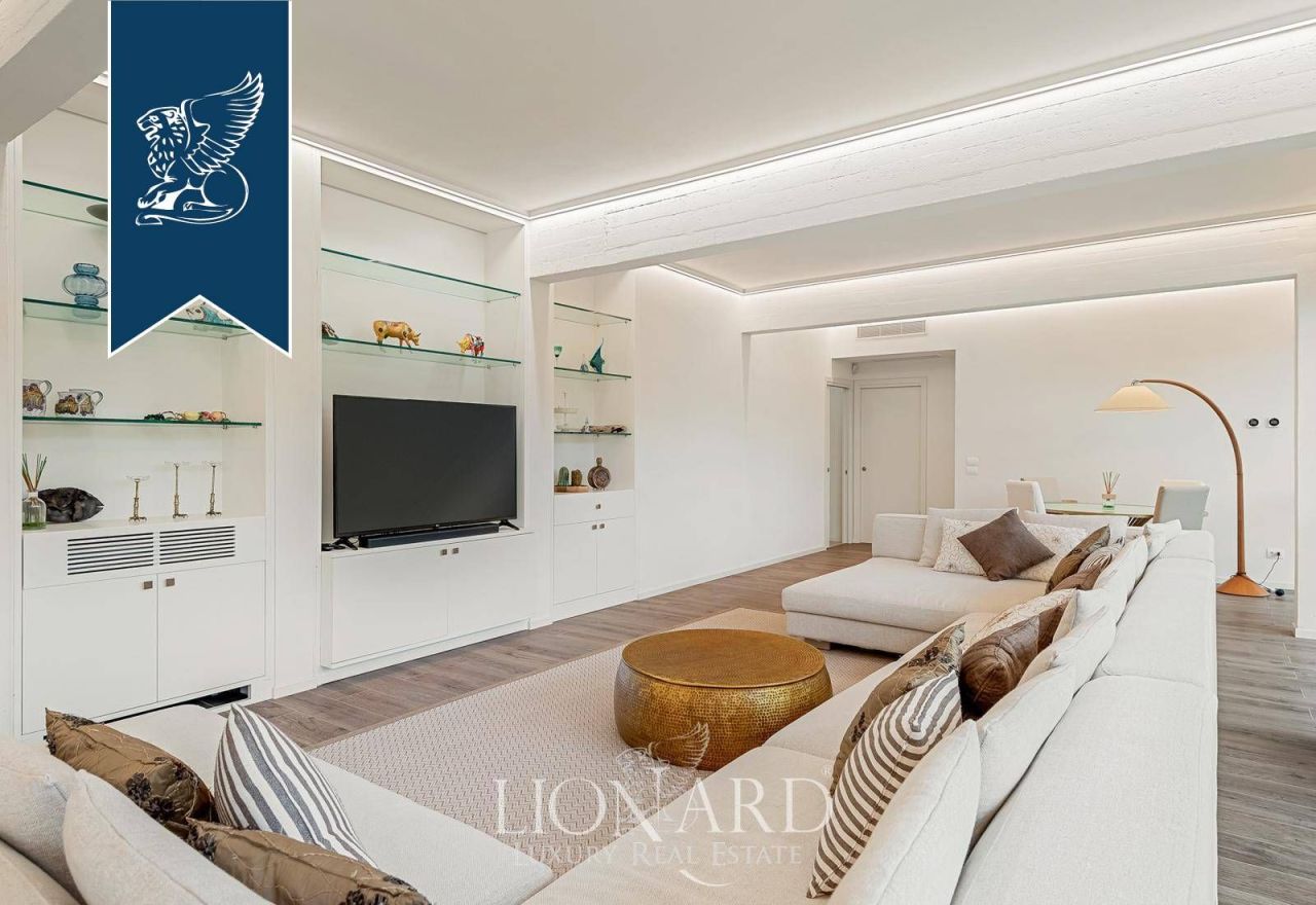 Вилла в Пьетрасанте, Италия, 640 м² - фото 6