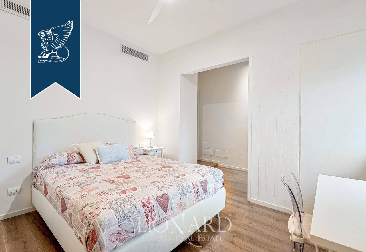 Вилла в Пьетрасанте, Италия, 640 м² - фото 19