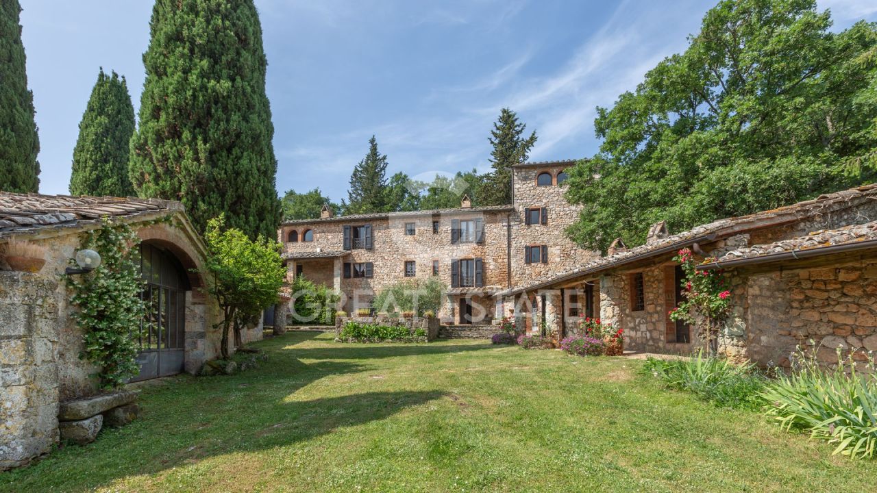 Дом в Монтериджони, Италия, 920.9 м² - фото 1