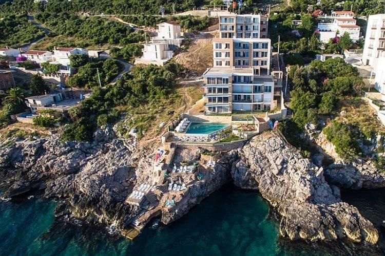 Квартира в Добра Воде, Черногория, 83 м² - фото 1