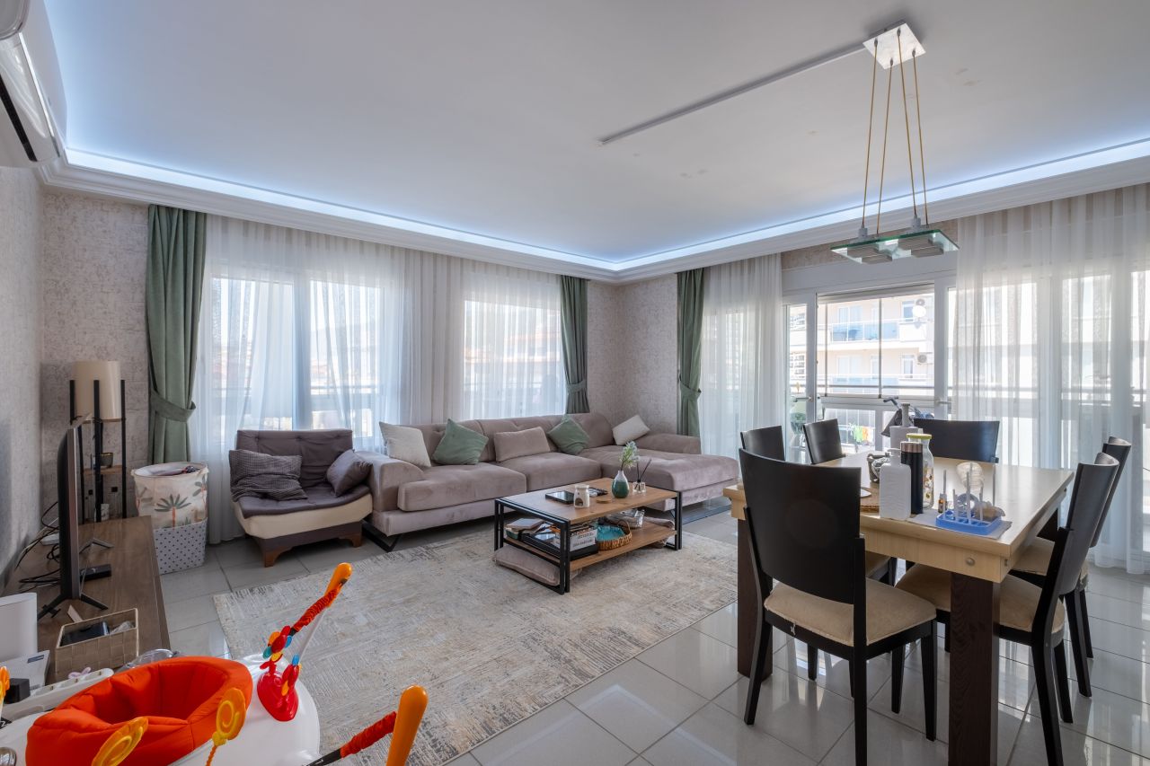 Квартира в Алании, Турция, 120 м² - фото 2