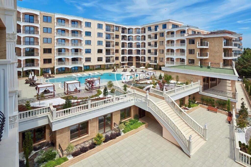 Квартира в Несебре, Болгария, 121 м² - фото 1