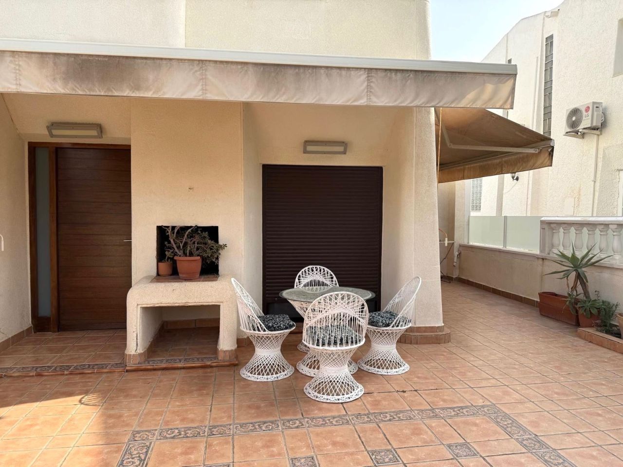 Бунгало в Торревьехе, Испания, 95 м² - фото 4