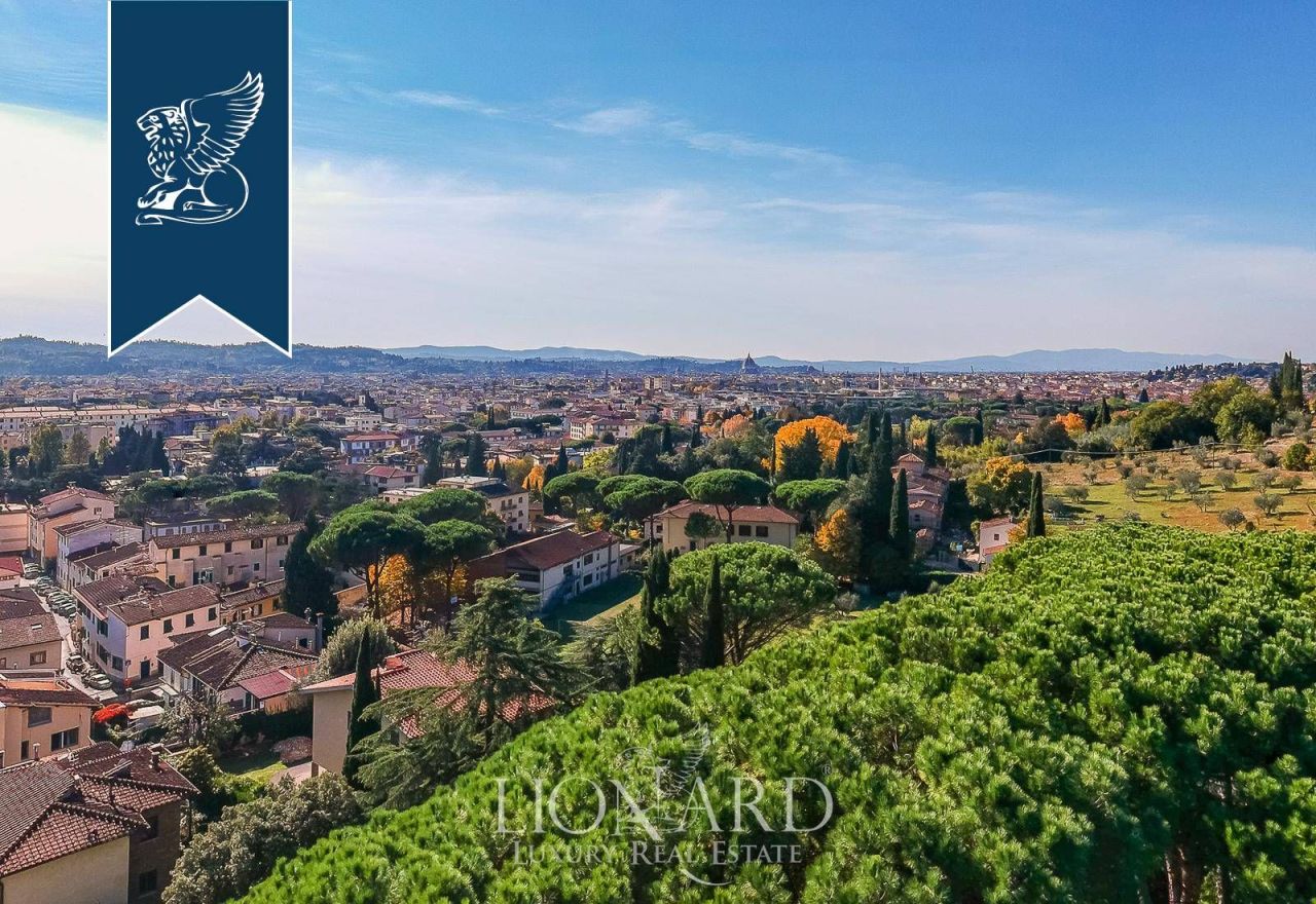 Вилла во Флоренции, Италия, 550 м² - фото 6