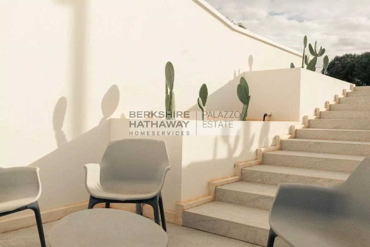 Вилла в Остуни, Италия, 308 м² - фото 4