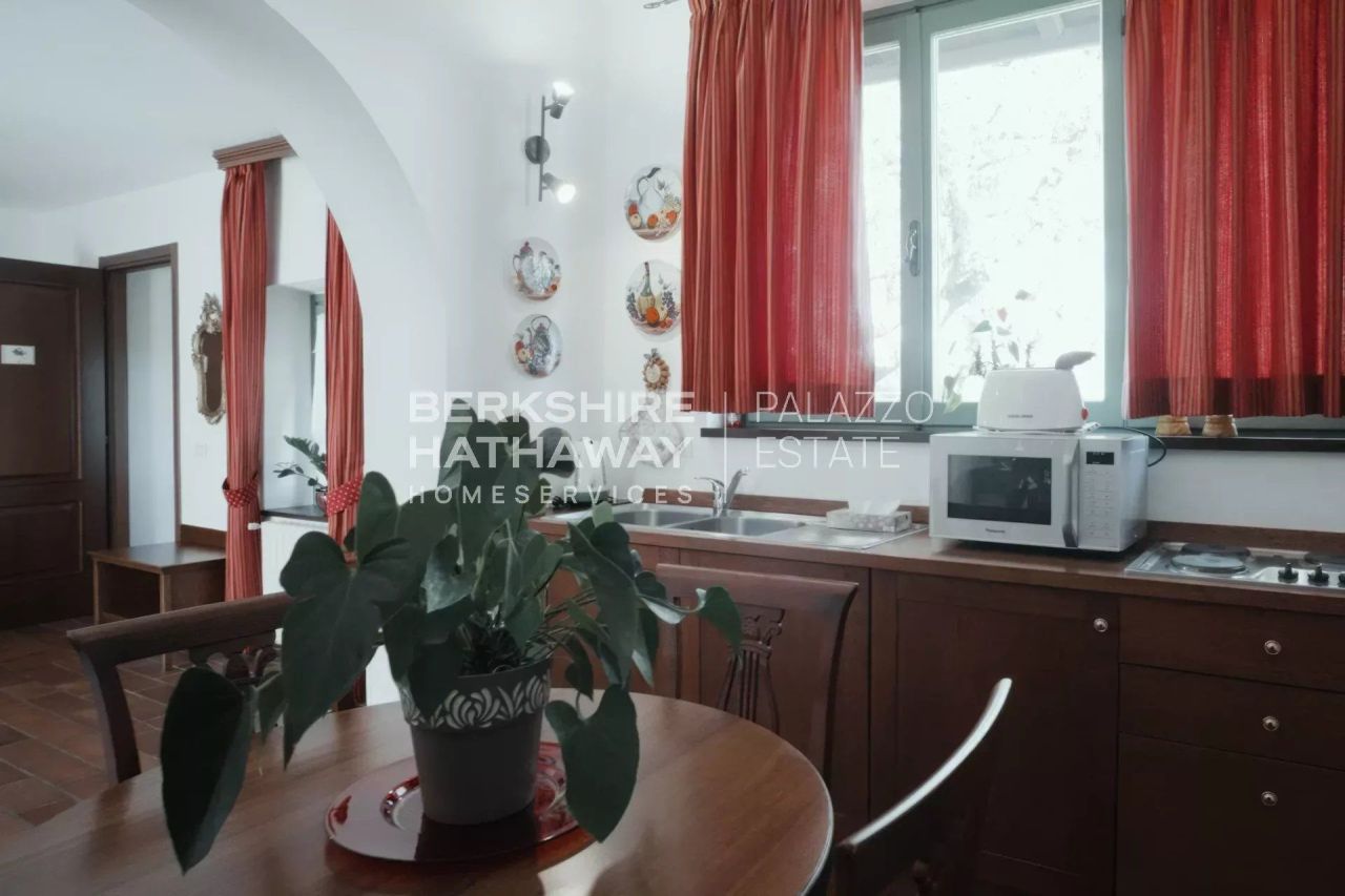 Вилла в Новаре, Италия, 603 м² - фото 16