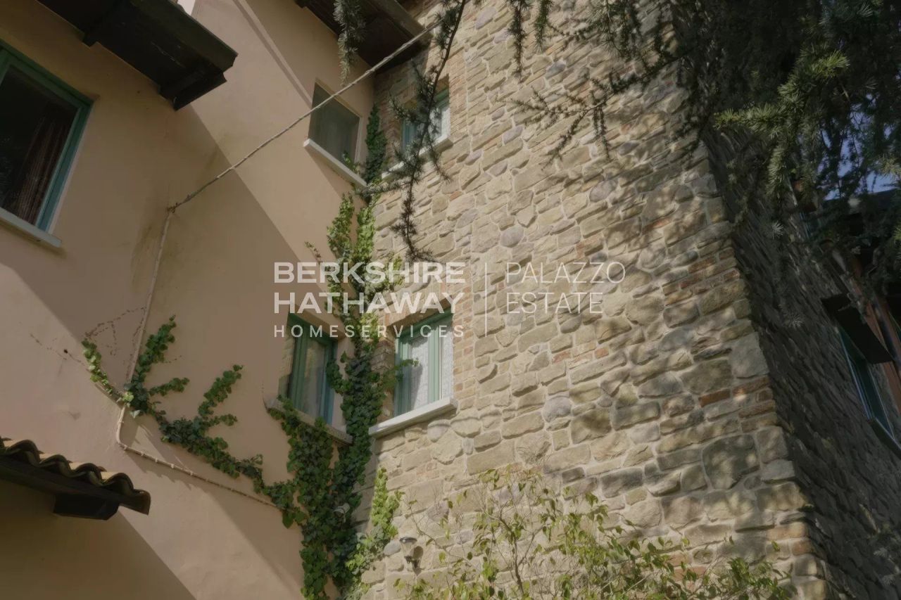 Вилла в Новаре, Италия, 603 м² - фото 4