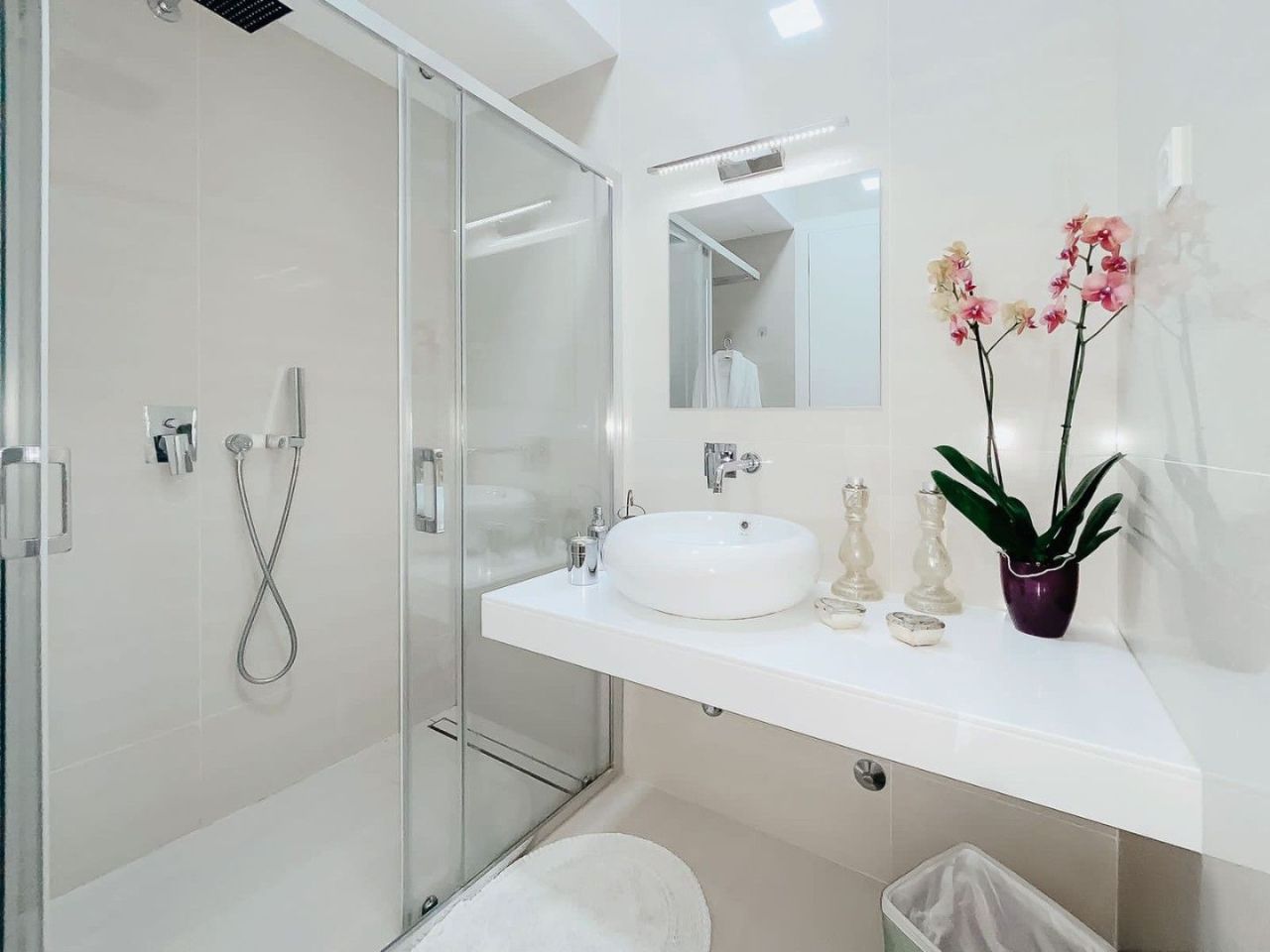 Коммерческая недвижимость в Бечичи, Черногория, 122 м² - фото 7