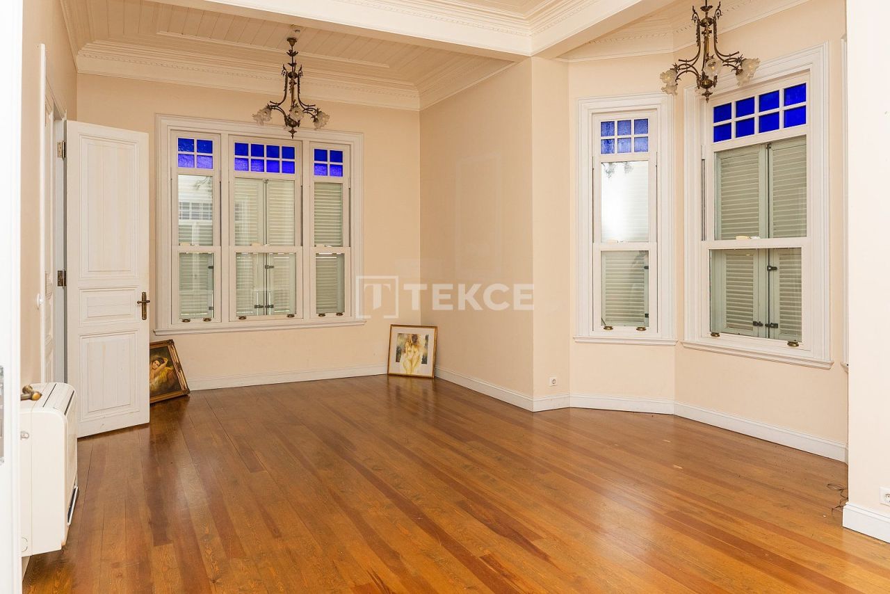 Особняк в Стамбуле, Турция, 544 м² - фото 5