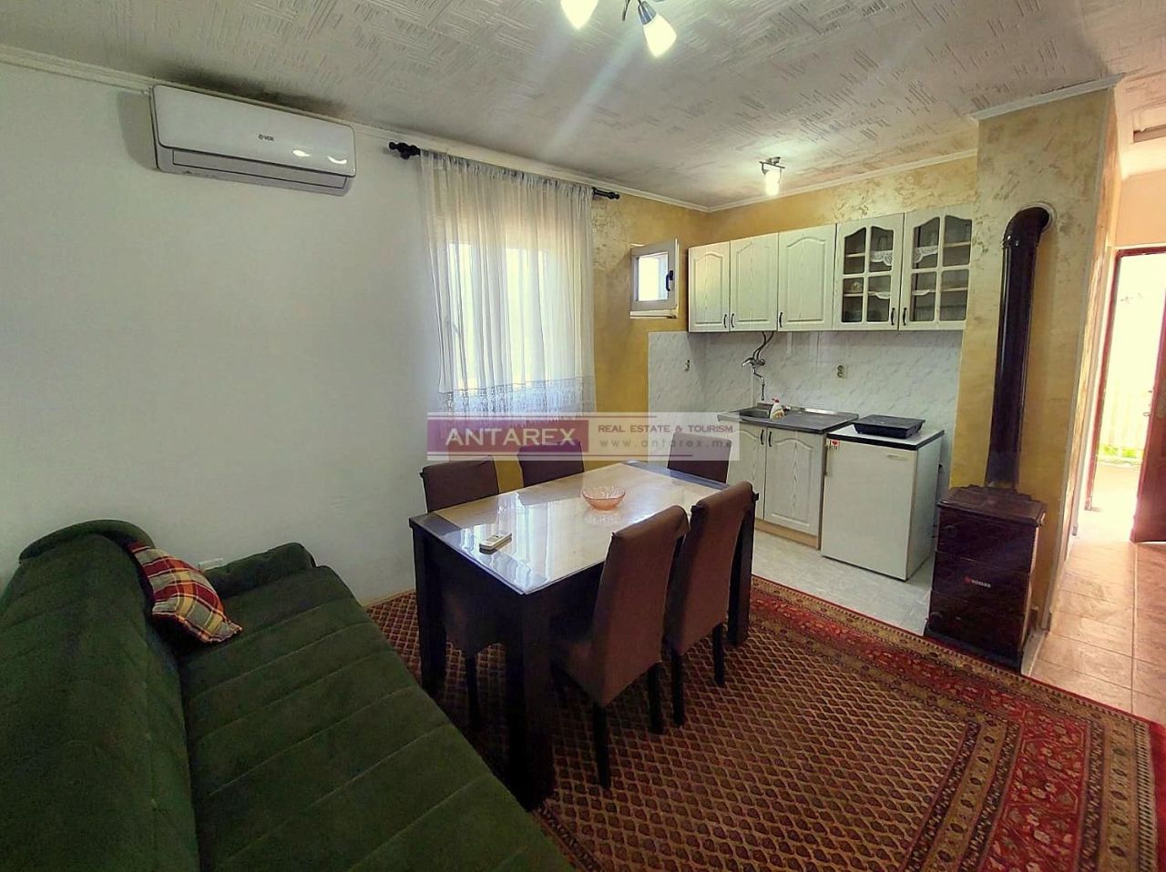 Вилла в Херцег-Нови, Черногория, 69 м² - фото 2