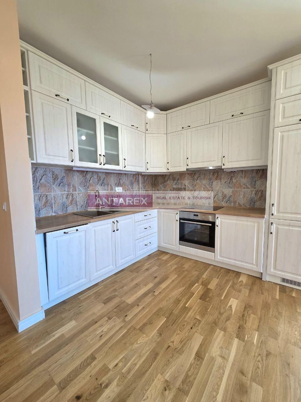 Апартаменты в Бечичи, Черногория, 53 м² - фото 2