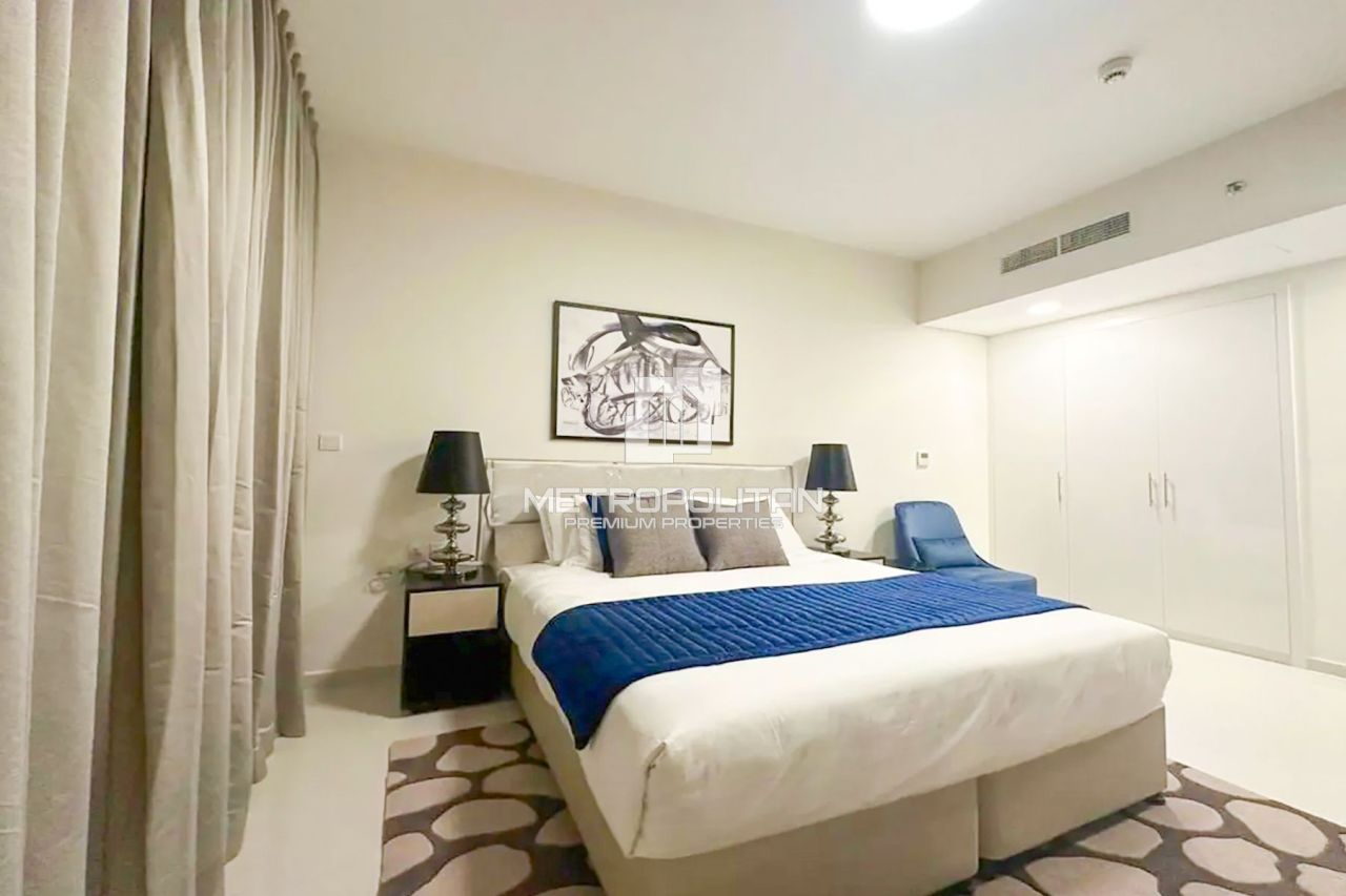 Отель, гостиница в Дубае, ОАЭ, 52 м² - фото 1