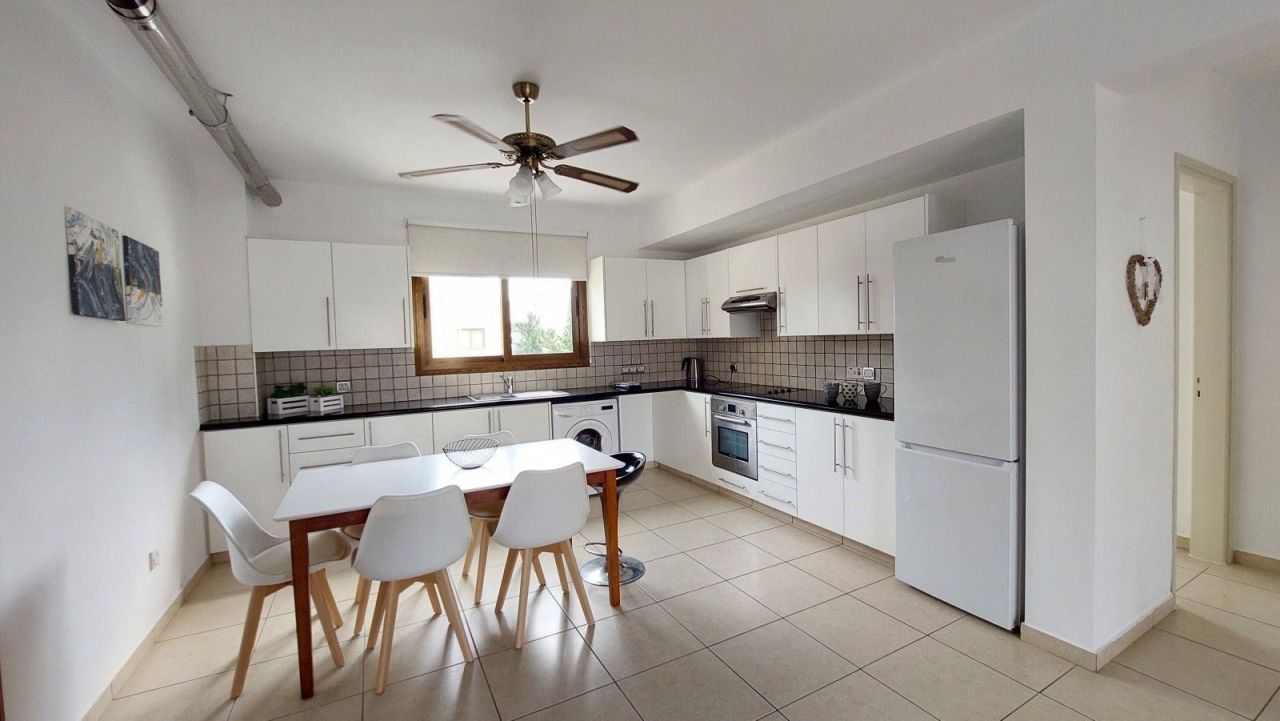 Апартаменты в Пафосе, Кипр, 80 м² - фото 1