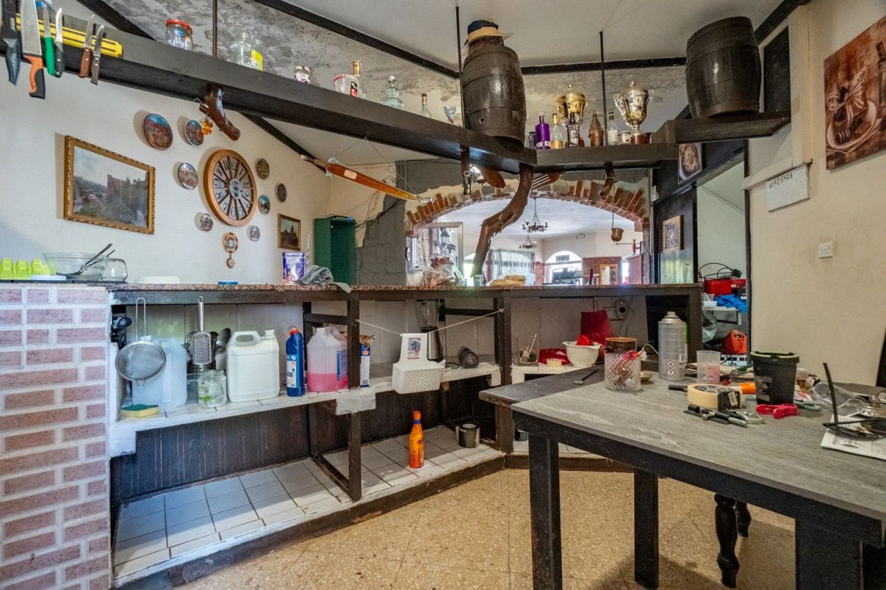 Кафе, ресторан в Пафосе, Кипр, 375 м² - фото 9