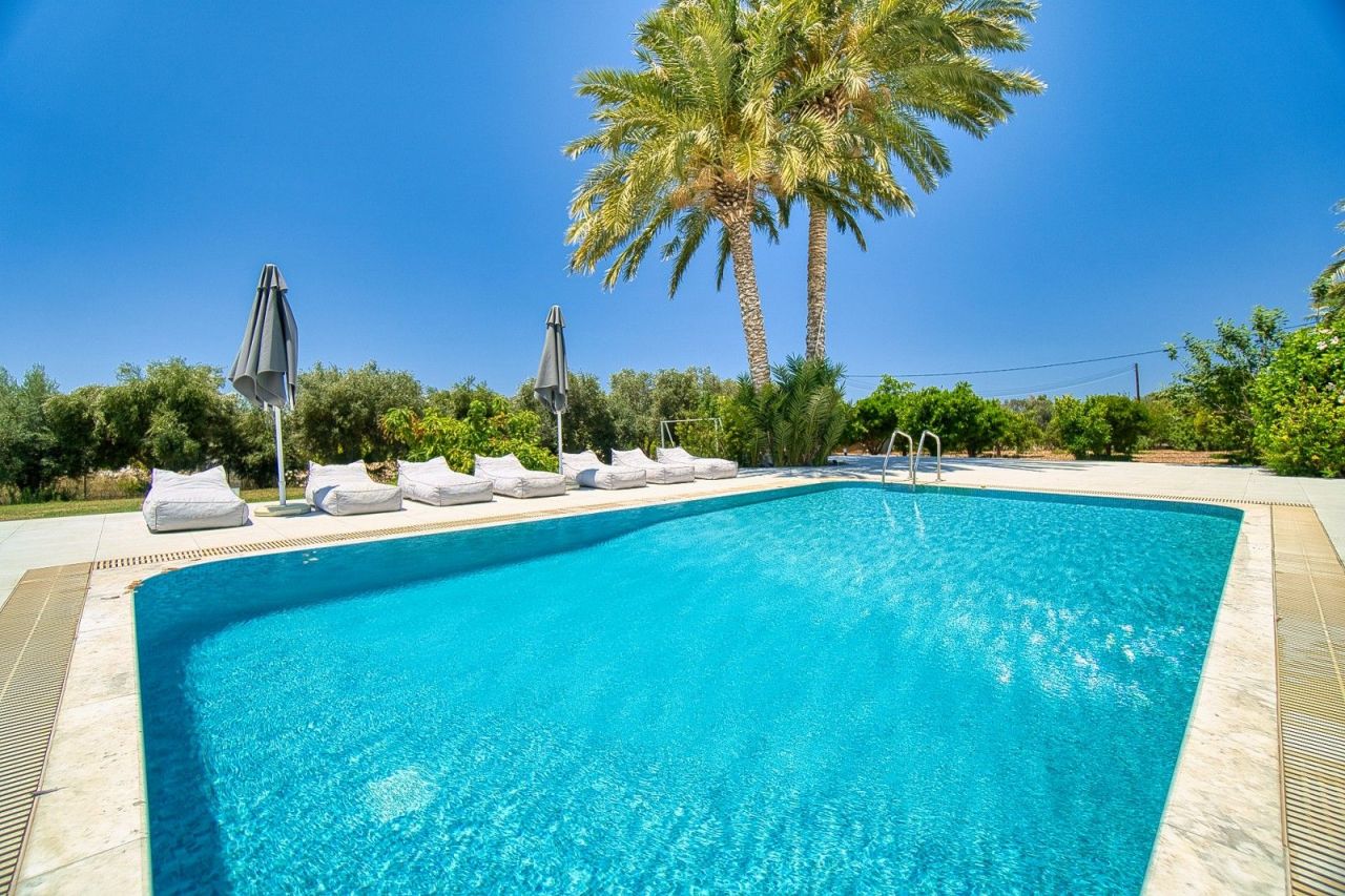 Вилла в Пафосе, Кипр, 210 м² - фото 16