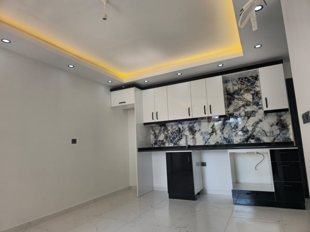 Квартира в Газипаше, Турция, 48 м² - фото 12