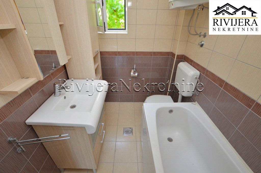 Дом в Херцег-Нови, Черногория, 110 м² - фото 14