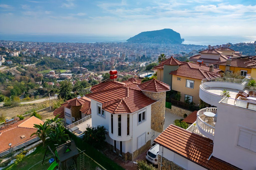 Вилла в Алании, Турция, 140 м² - фото 1