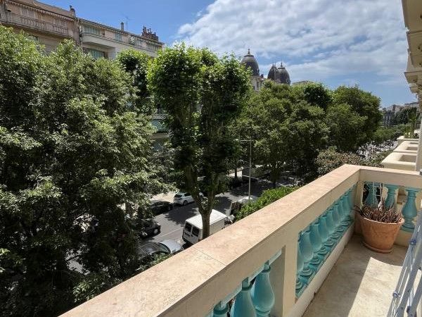 Апартаменты в Ницце, Франция, 116 м² - фото 2