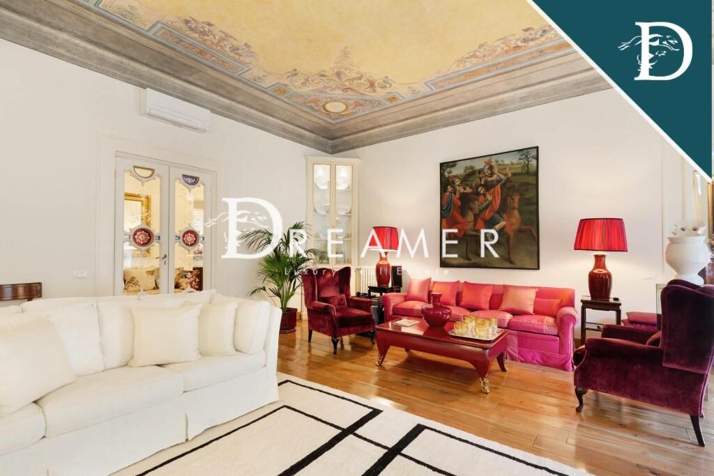 Апартаменты во Флоренции, Италия, 400.46 м² - фото 1