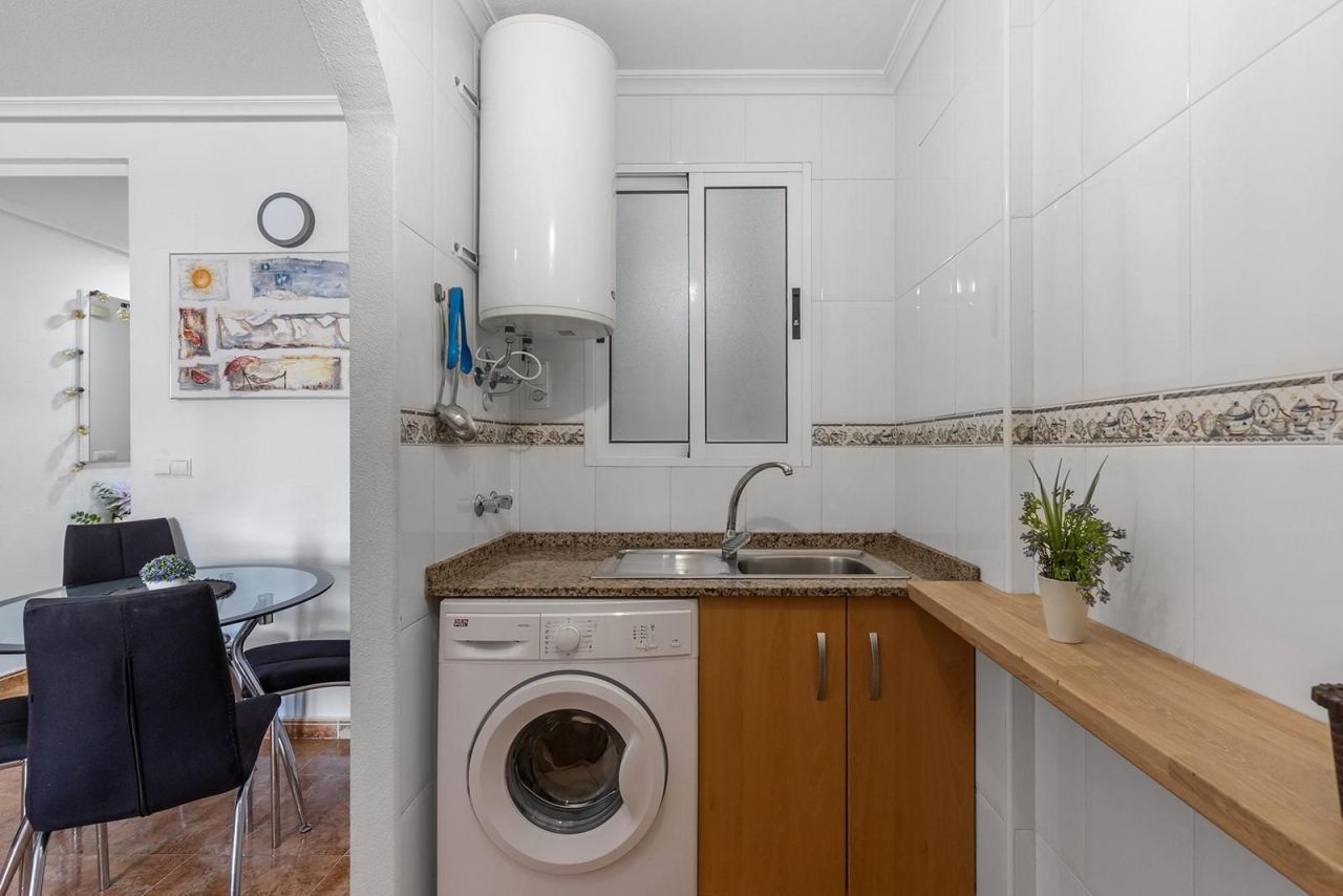 Студия в Торревьехе, Испания, 36 м² - фото 8