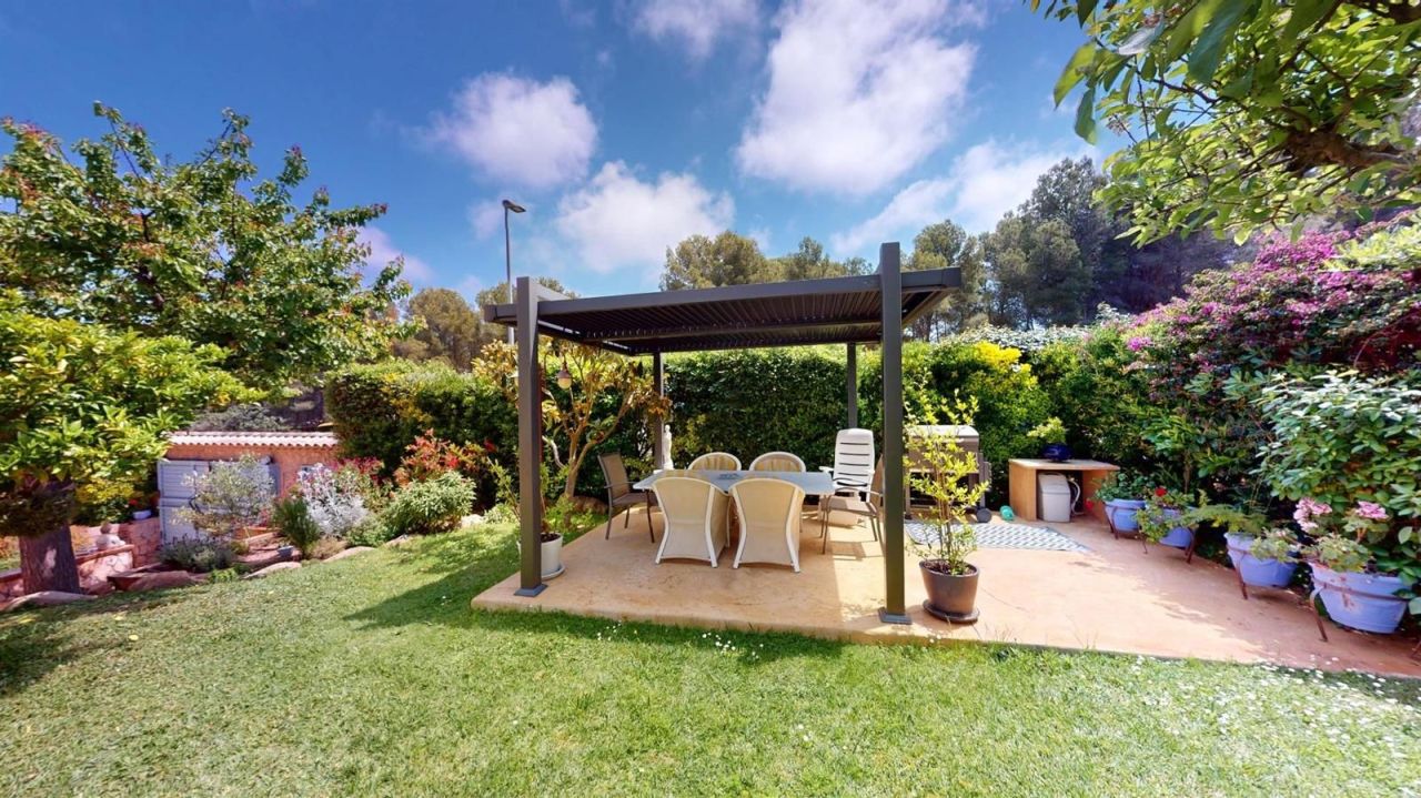 Квартира в Калонже, Испания, 220 м² - фото 2