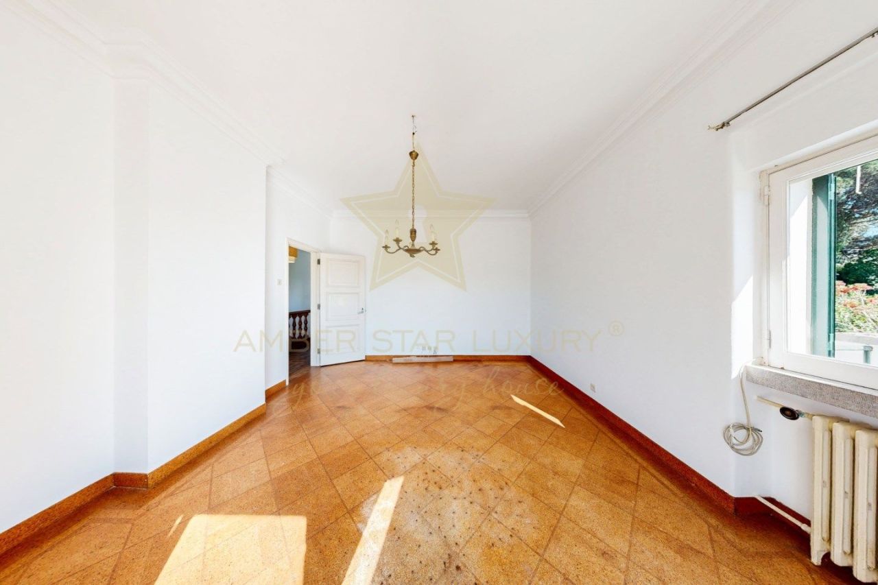 Вилла в Эшториле, Португалия, 455 м² - фото 15