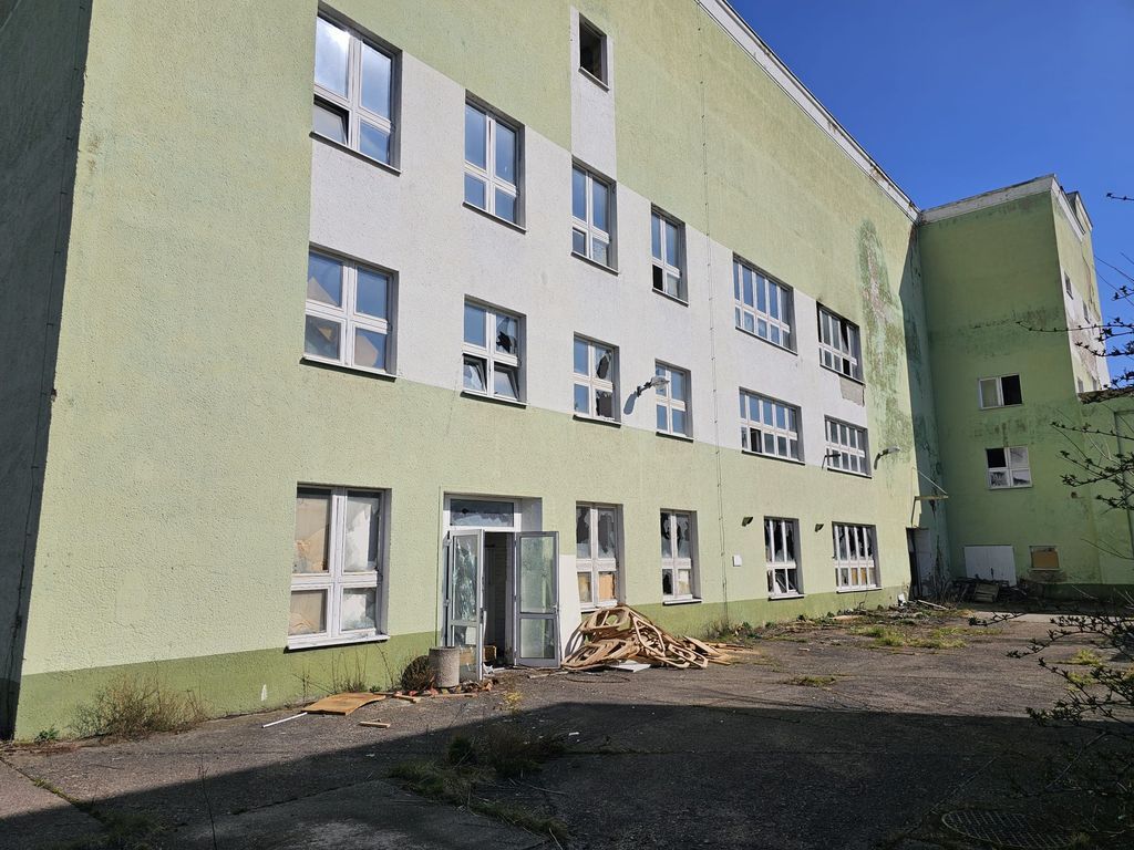 Производство в Цвиккау, Германия, 10 160 м² - фото 9