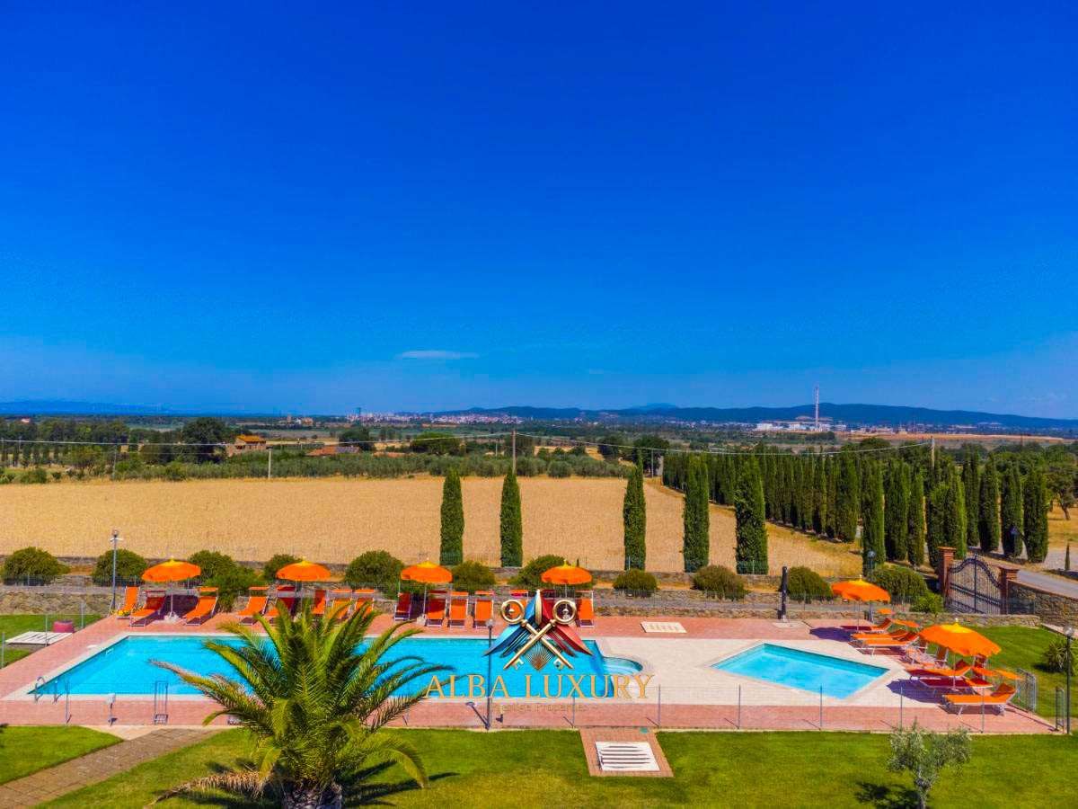 Вилла Podere Casolino - Puntone, Италия, 700 м² - фото 1