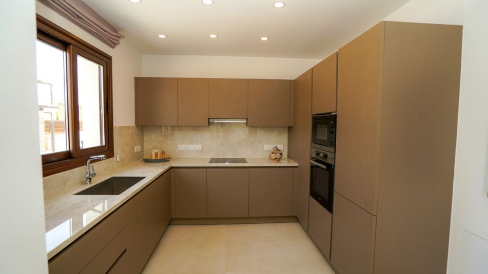 Квартира в Фамагусте, Кипр, 223.78 м² - фото 13