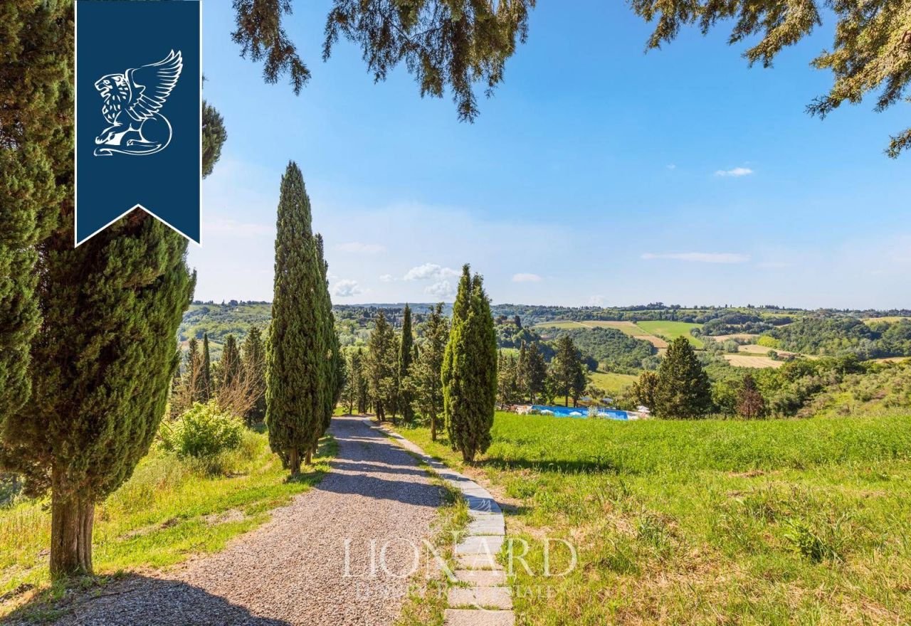 Ферма во Флоренции, Италия, 2 100 м² - фото 4