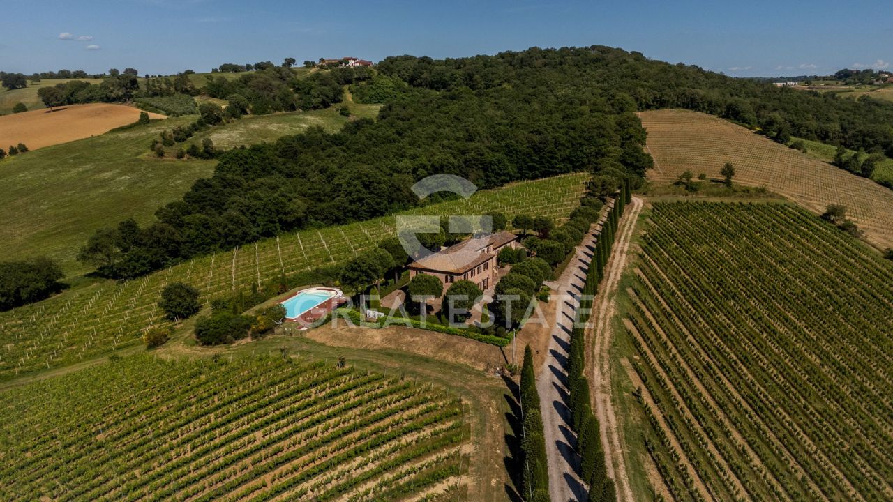 Дом в Монтепульчано, Италия, 563.15 м² - фото 2