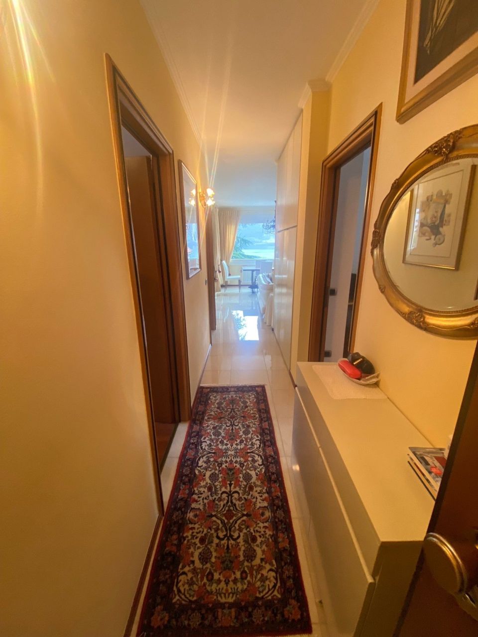 Квартира в Кампионе-д'Италия, Италия, 135 м² - фото 12