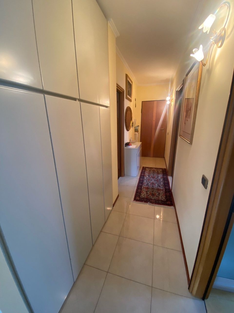 Квартира в Кампионе-д'Италия, Италия, 135 м² - фото 11