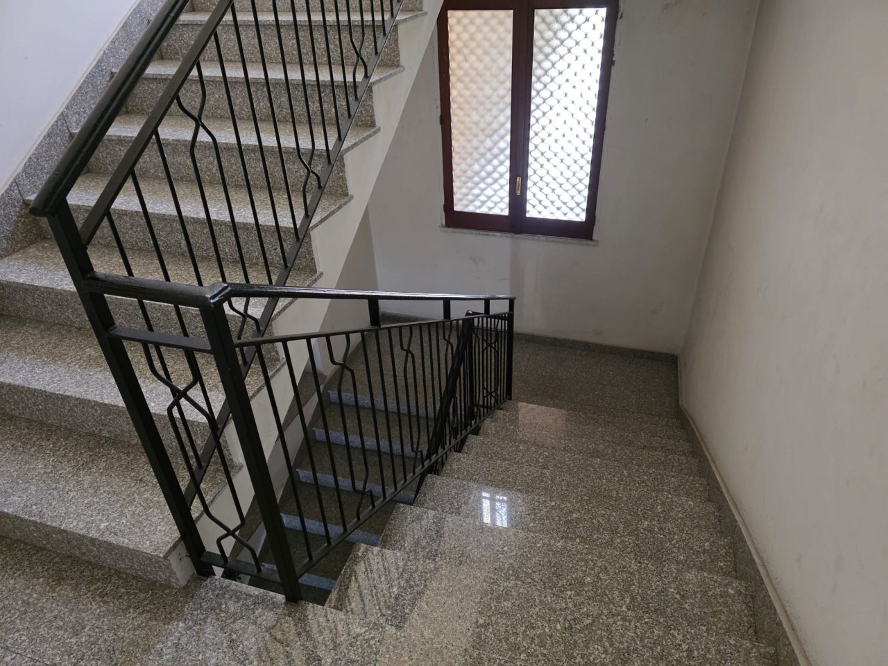 Офис в Четраро, Италия, 166 м² - фото 3