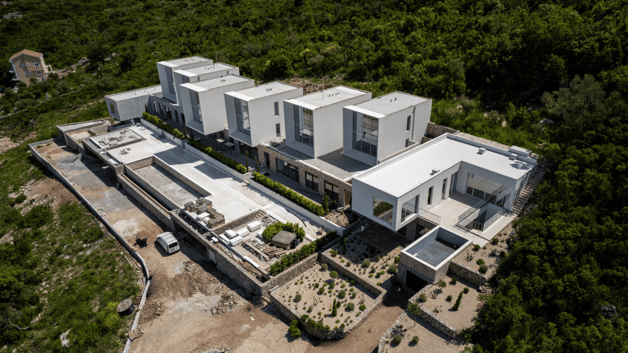 Вилла в Крашичах, Черногория, 328 м² - фото 1