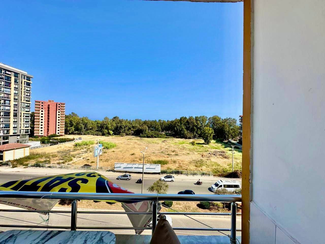 Квартира в Мерсине, Турция, 150 м² - фото 1