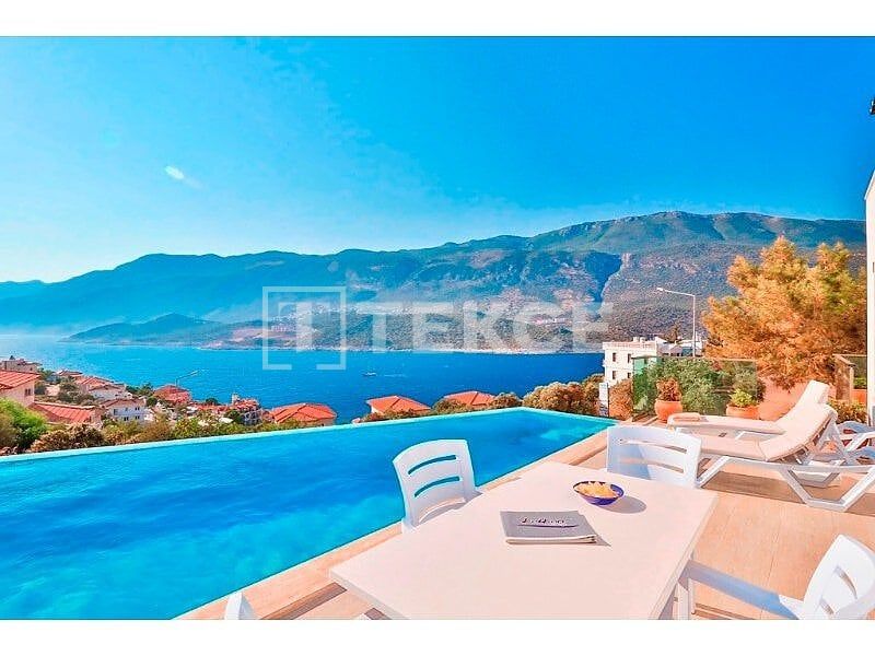 Вилла в Каше, Турция, 90 м² - фото 1
