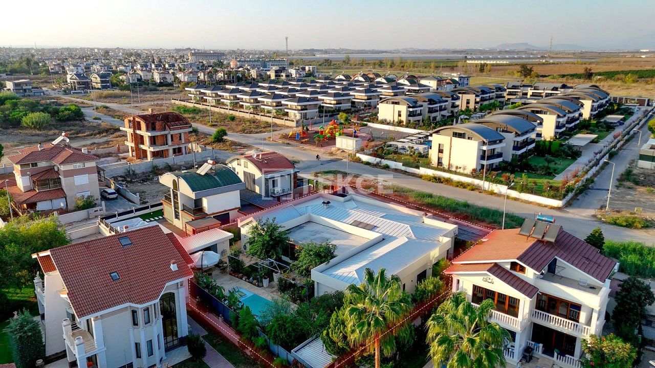 Вилла в Белеке, Турция, 455 м² - фото 8