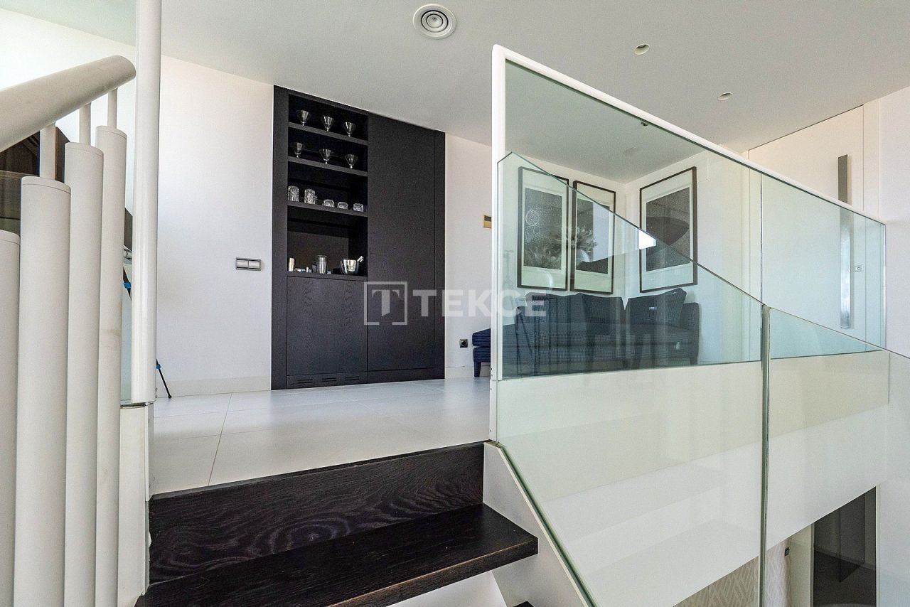 Апартаменты в Барселоне, Испания, 183 м² - фото 11