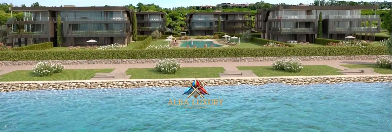 Апартаменты в Пескьера-дель-Гарде, Италия, 97 м² - фото 1