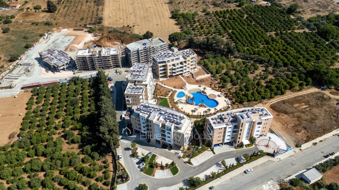 Апартаменты в Лимасоле, Кипр, 55 м² - фото 1